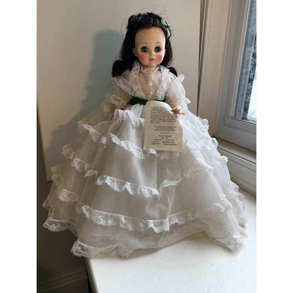 Madame Alexander Scarlett O'Hara gone with the wind, Tara dress